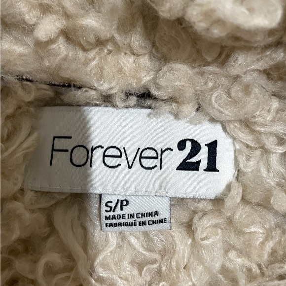 Brown Sherpa 00s Vest - Picture 4 of 4